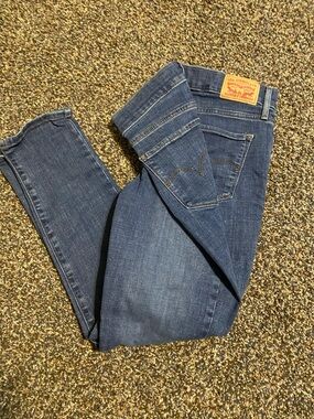 Levi's Women's Indigo Skinny Jeans, Size 28, Worn Once!